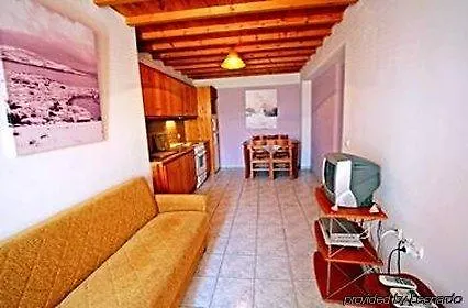 Mykonos Lolita, A Grecotel To Live Rezort Mykonos Town