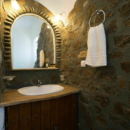 Rezort Mykonos Lolita, A Grecotel To Live Mykonos Town